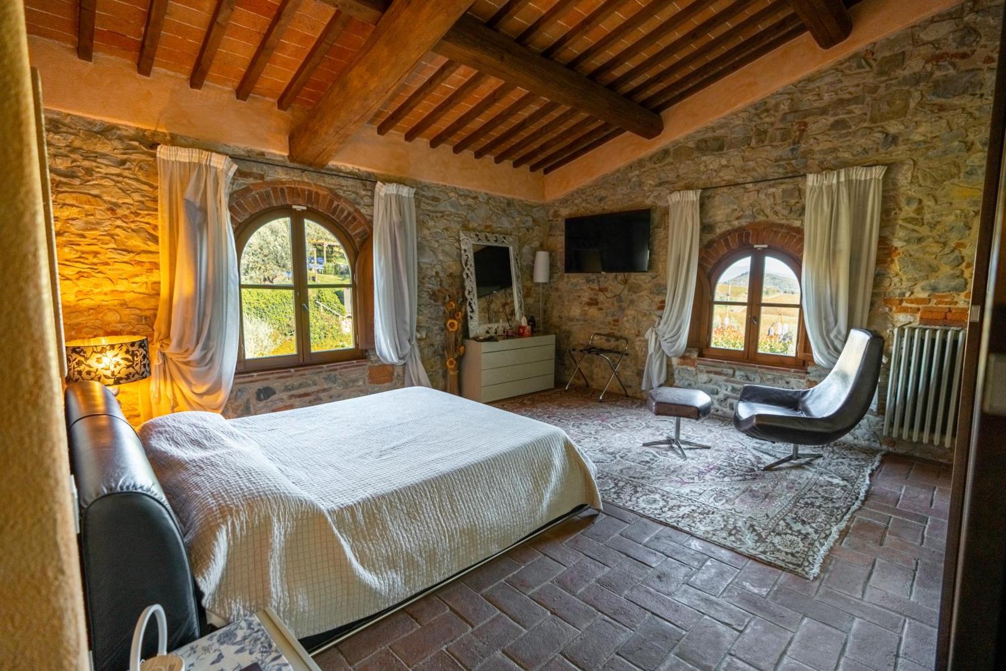 Sottotono * Carmignano